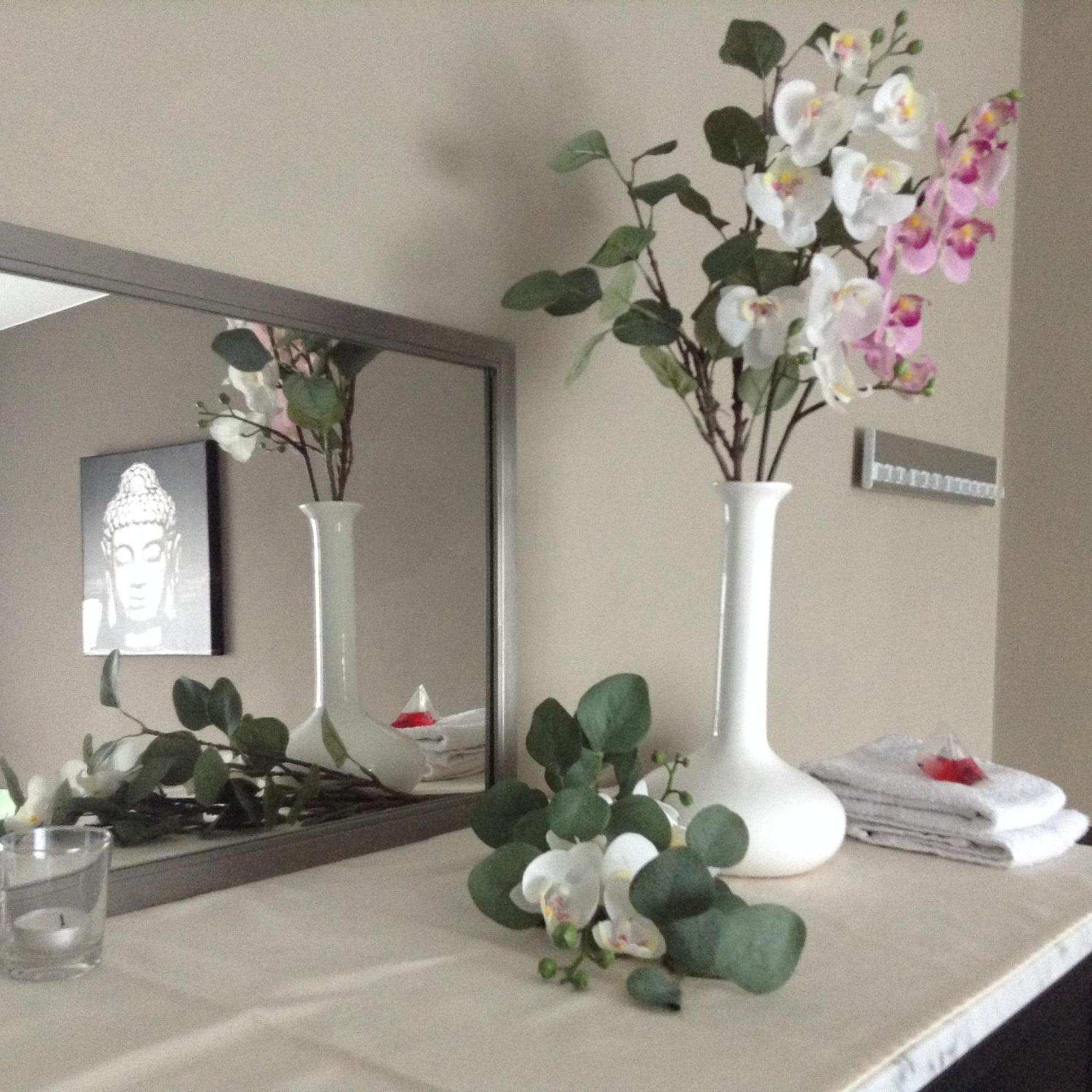 Guesthouse De Steenberg 2 x tweepersoonskamers met private kitchenette, grote badkamer, tuinzicht op de eerste verdieping Geel Buitenkant foto